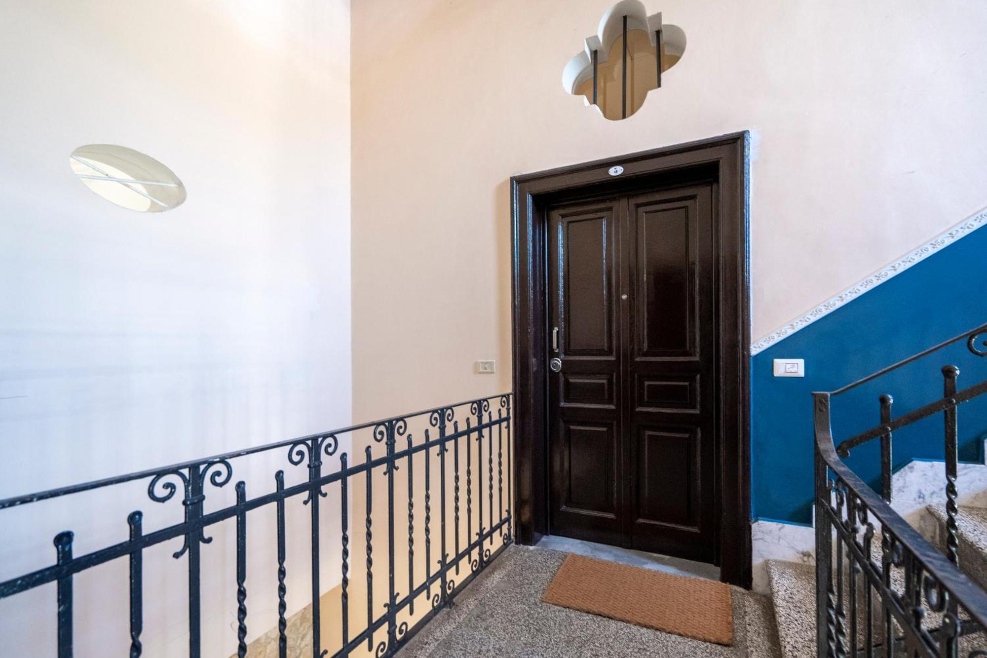 Luxury Stay Experience In Bari Exteriör bild